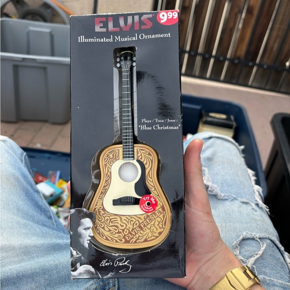Elvis Presley Illuminated Musical Instrument NEW Vintage Collectible Trinket - Picture 2 of 9